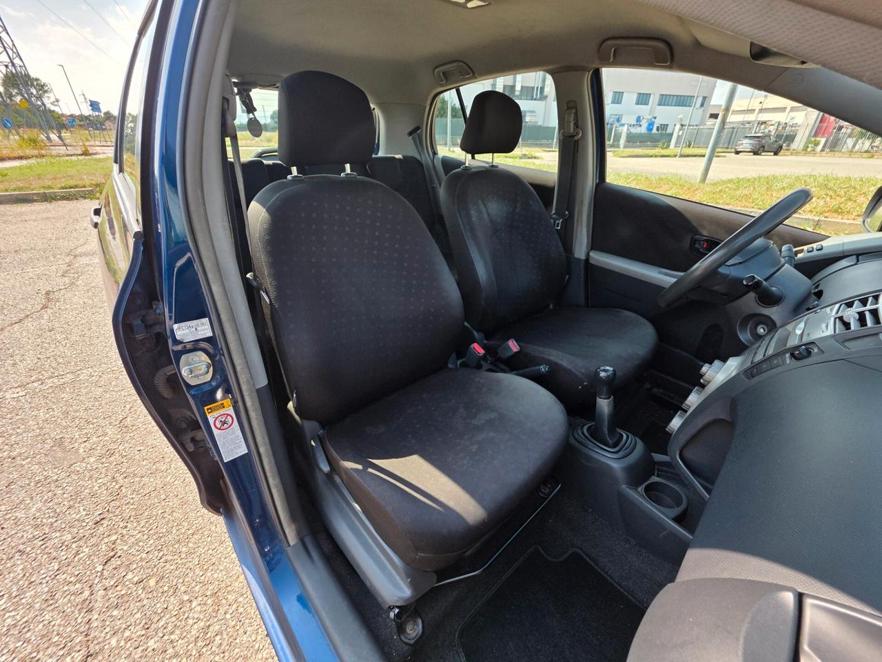 Toyota Yaris 1.0 5 porte