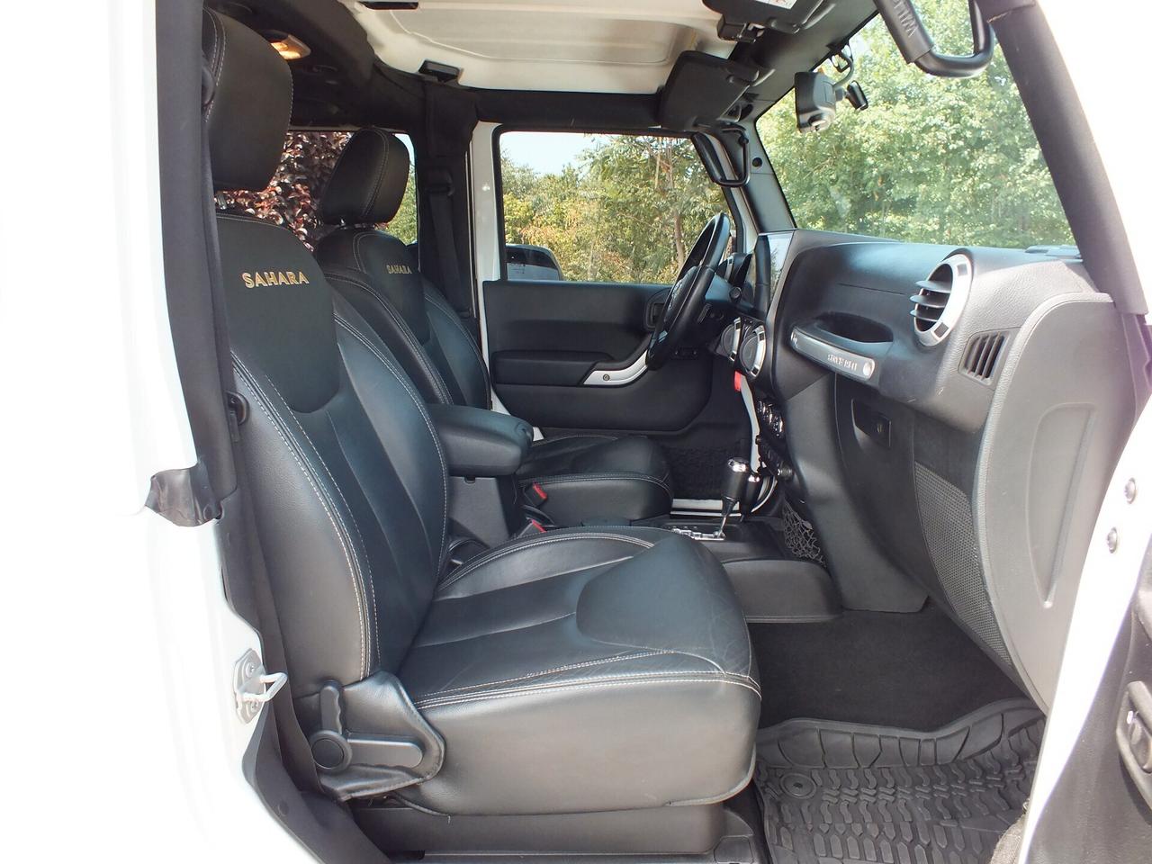 JEEP WRANGLER 2.8 CRD DPF SAHARA AUTOM.
