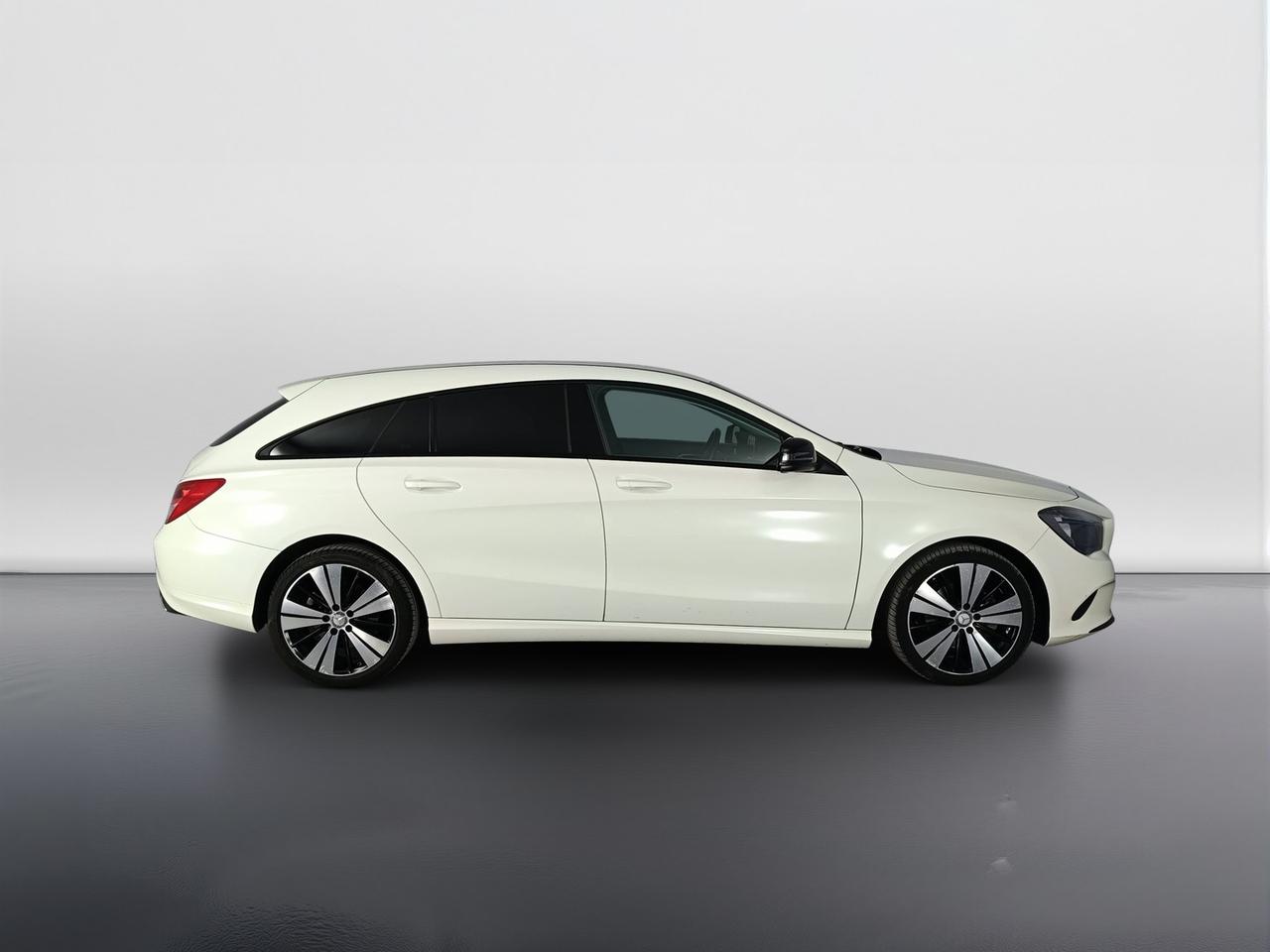 Mercedes-Benz Classe CLA (C/X117) - MERCEDES CLA 200 d S.W. Automatic Sport