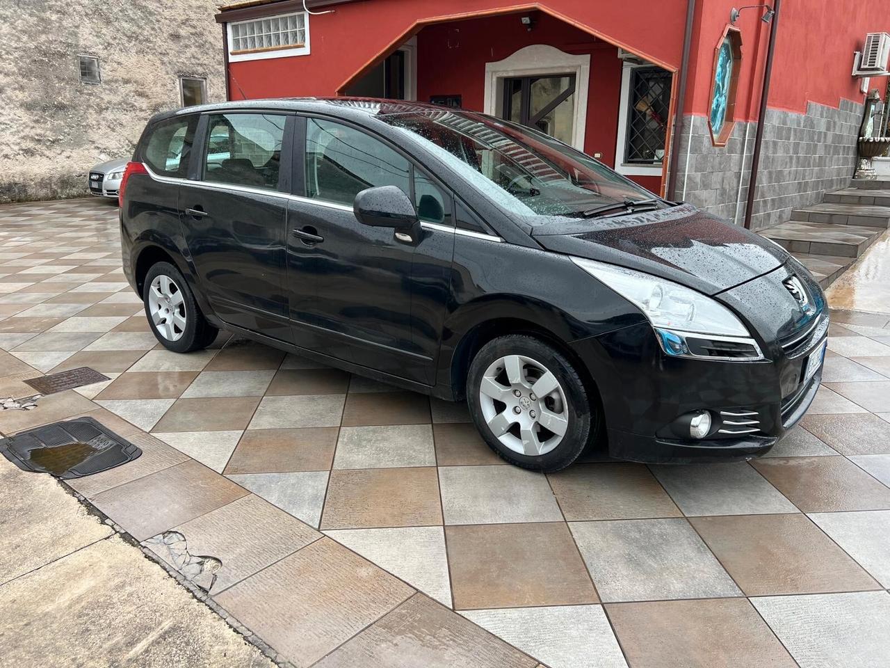 Peugeot 5008 1.6 HDi 112CV Premium