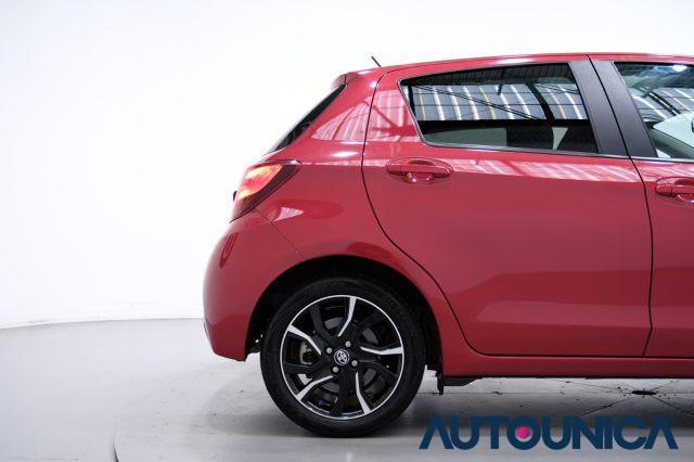 TOYOTA Yaris 1.5 HYBRID 5 PORTE STYLE NEOPATENTATI