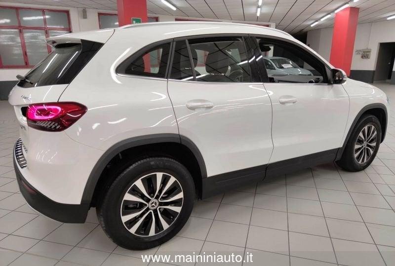 Mercedes-Benz GLA GLA 200 Automatic 4Matic Sport + Navi