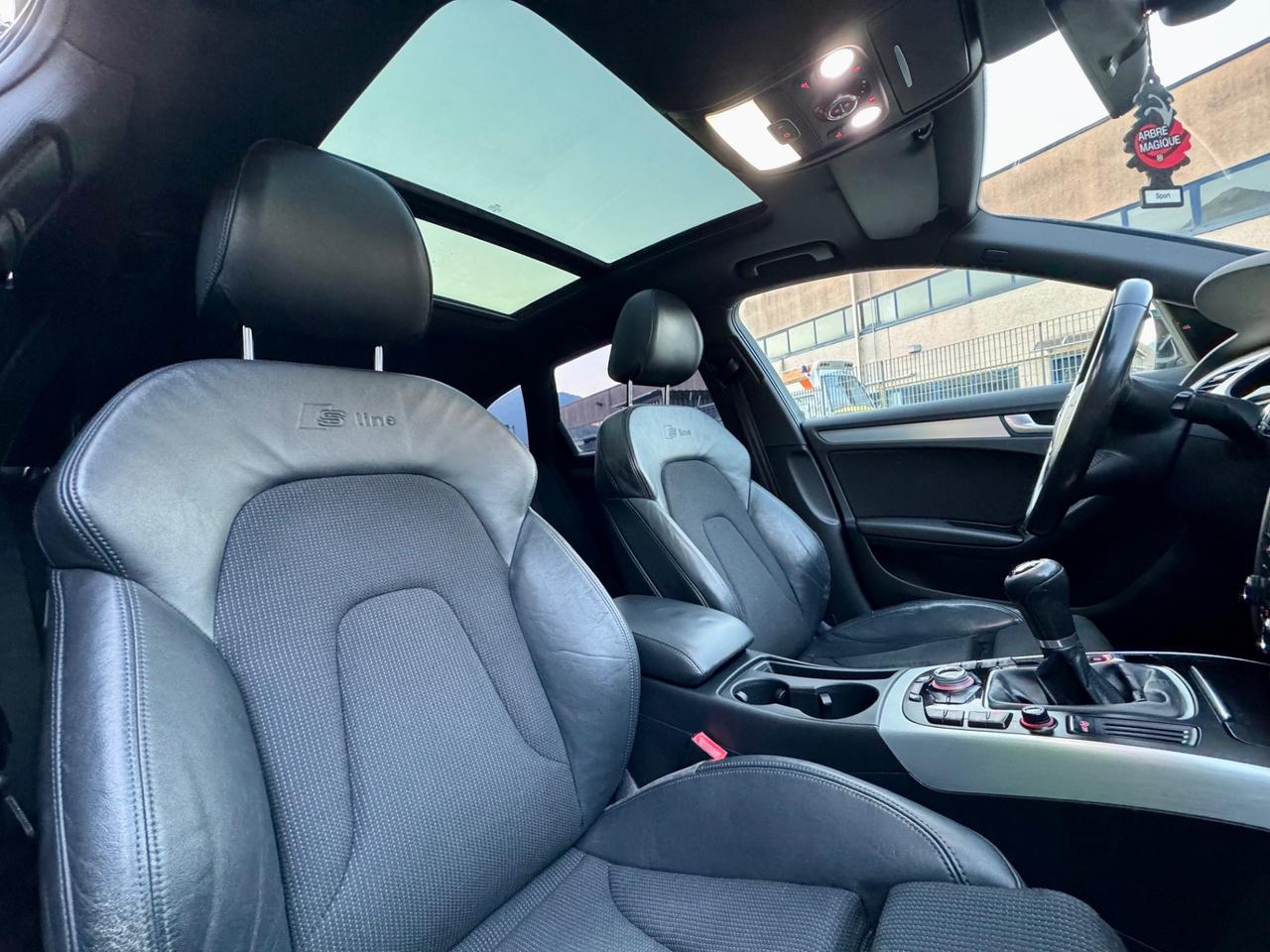 Audi A4 S-LINE QUATTRO