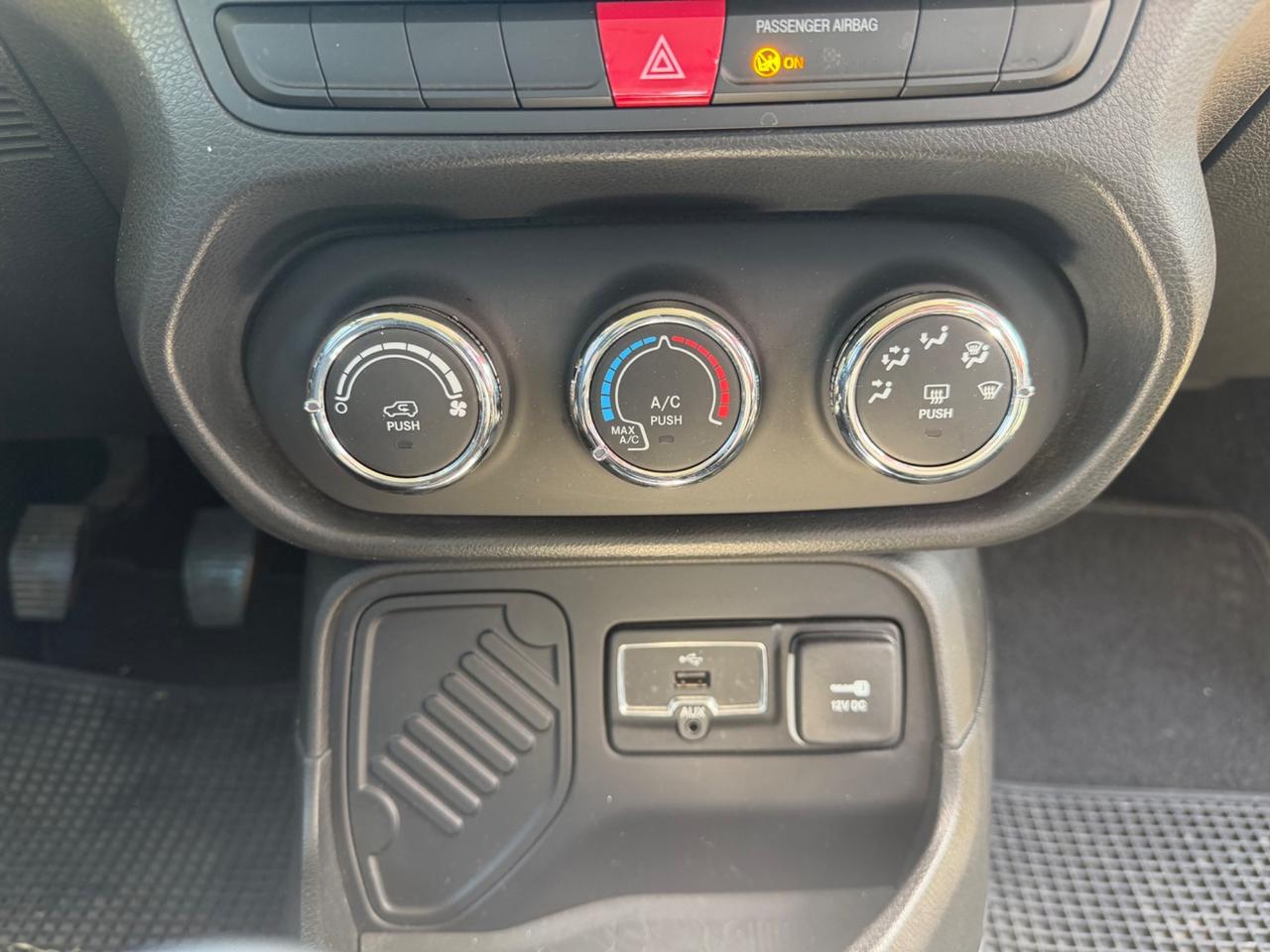 Jeep Renegade 1.6 Mjt 120 CV Longitude