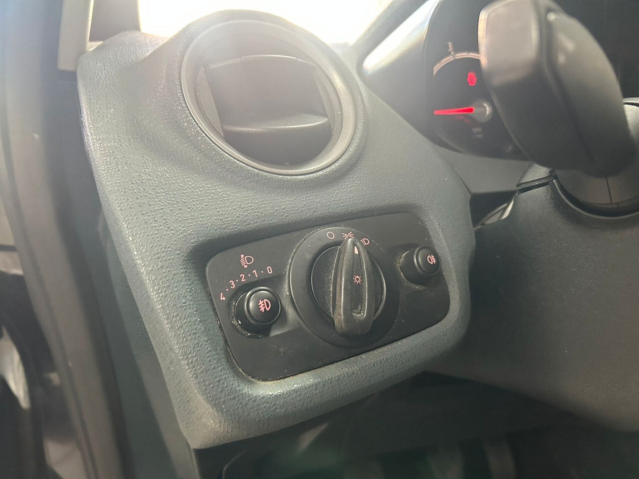 Ford Fiesta 1.2 60CV 5 porte