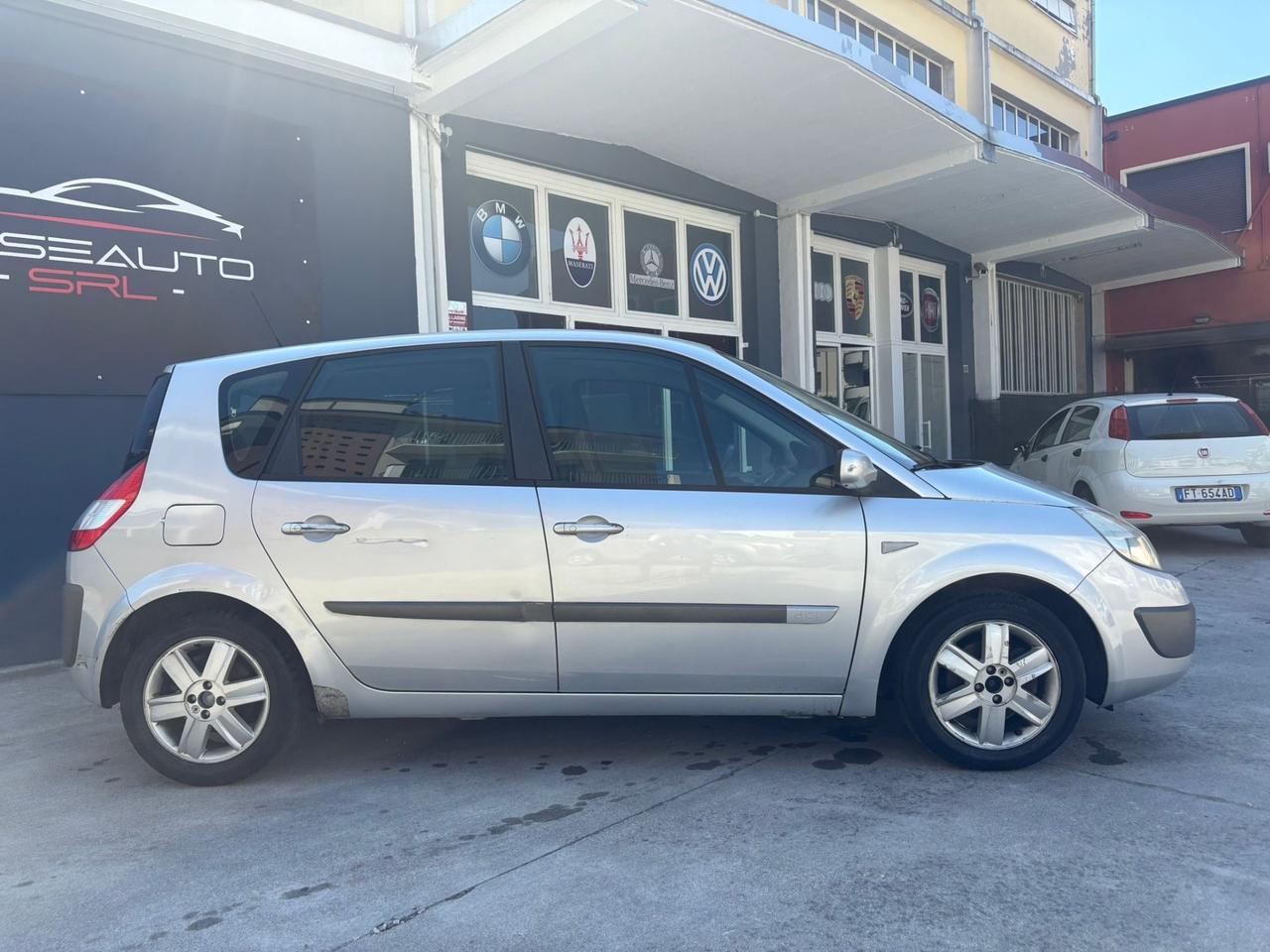 Renault Scenic Grand Scénic 1.5 dCi/105CV Pack