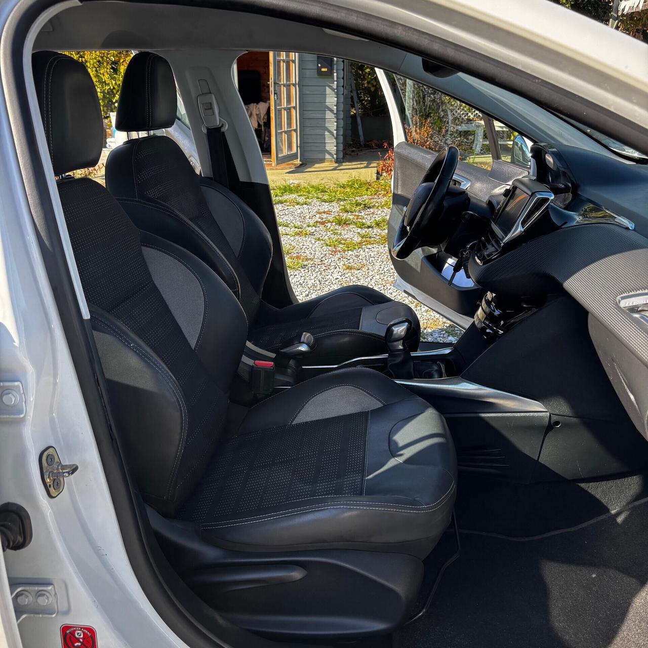 Peugeot 2008 1.6 e-HDi 92 CV Stop&Start Allure