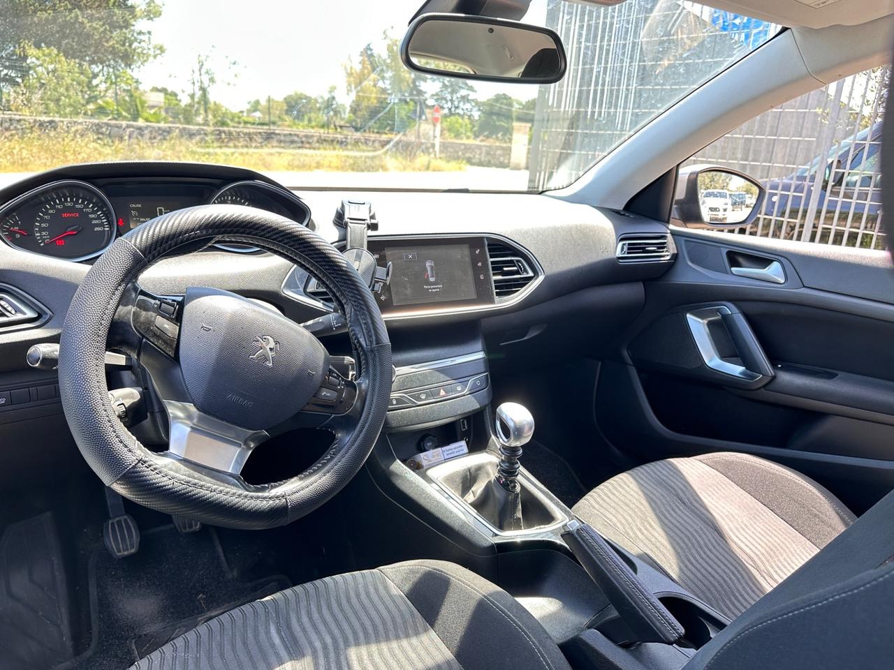 Peugeot 308 BlueHDi 120 S&S SW Active-2015