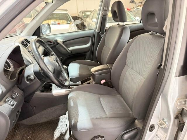 Toyota RAV 4 RAV4 2.0 Tdi D-4D cat 5 porte Sol 4x4