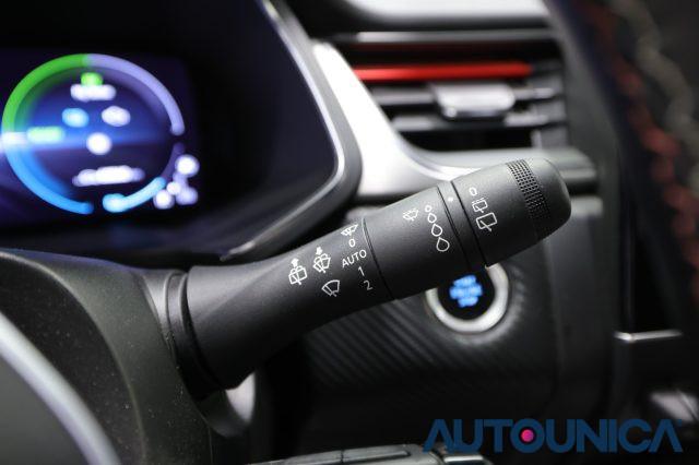 RENAULT Captur FULL HYBRID E-TECH 145 CV RS LINE NEOPATENTATI