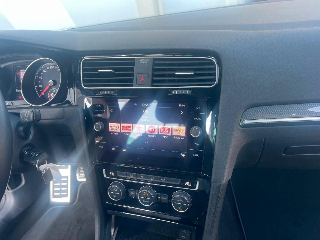 Volkswagen Golf 1.0 tsi R-LINE RLINE 115cv