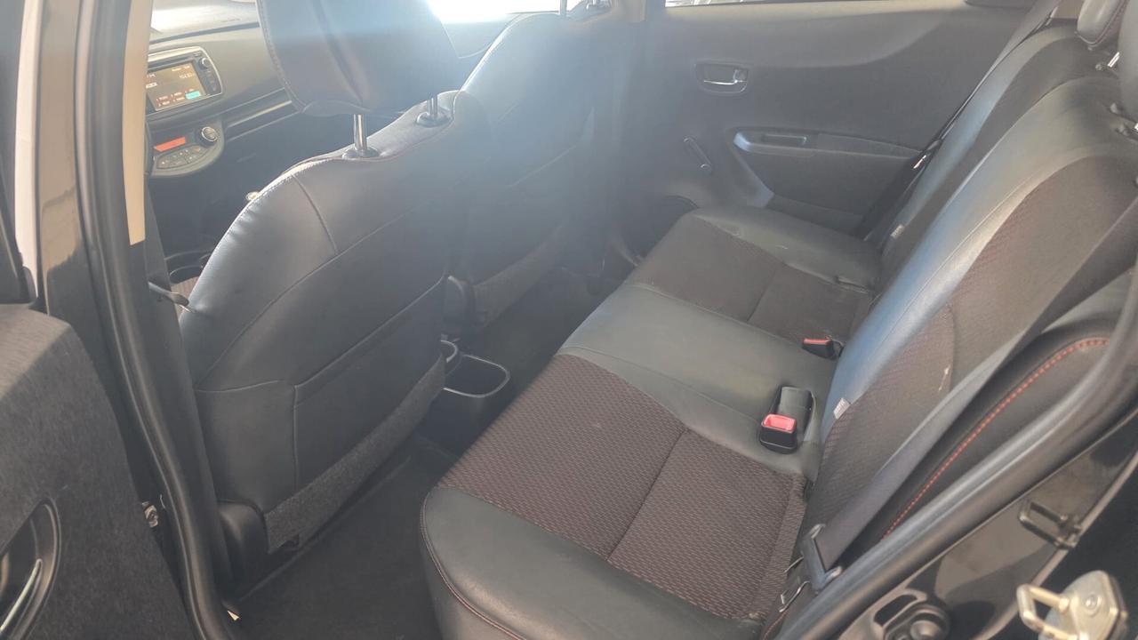 Toyota Yaris 1.4 D-4D 5 porte Lounge