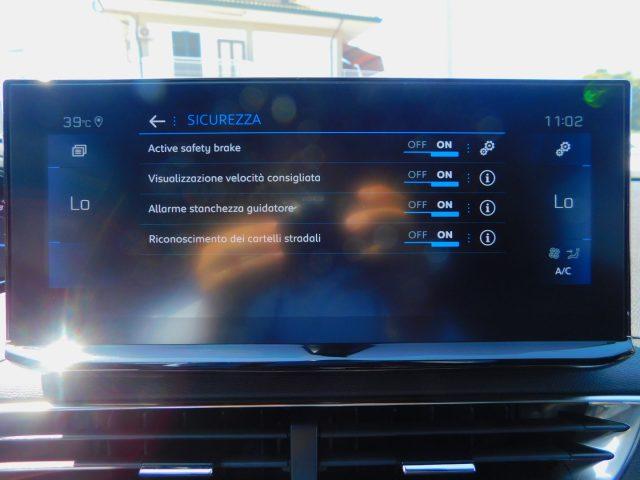 PEUGEOT 3008 BlueHDi 130 S&S EAT8 Allure Pack AUTOMATICA