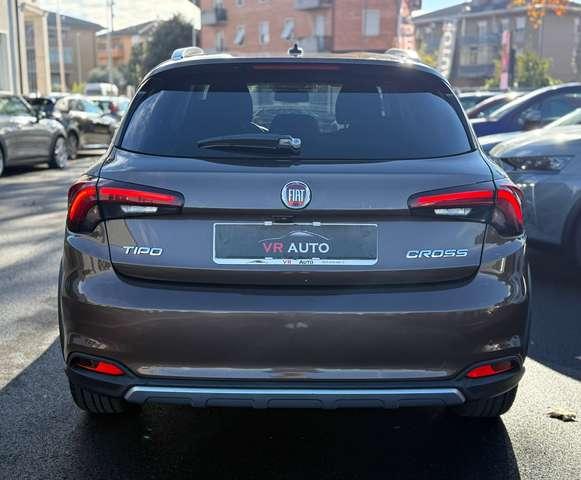 Fiat Tipo 5p 1.0 Cross 100cv FULL LED/NAVI/CARPLAY