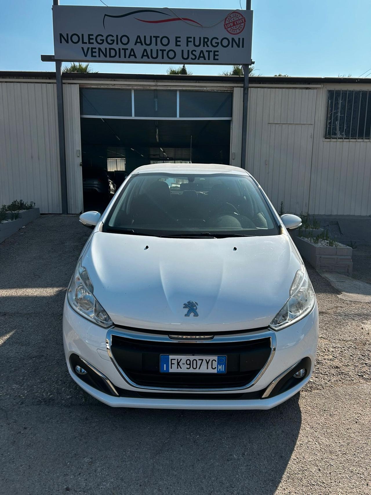 Peugeot 208 BlueHDi 75 5 porte Allure