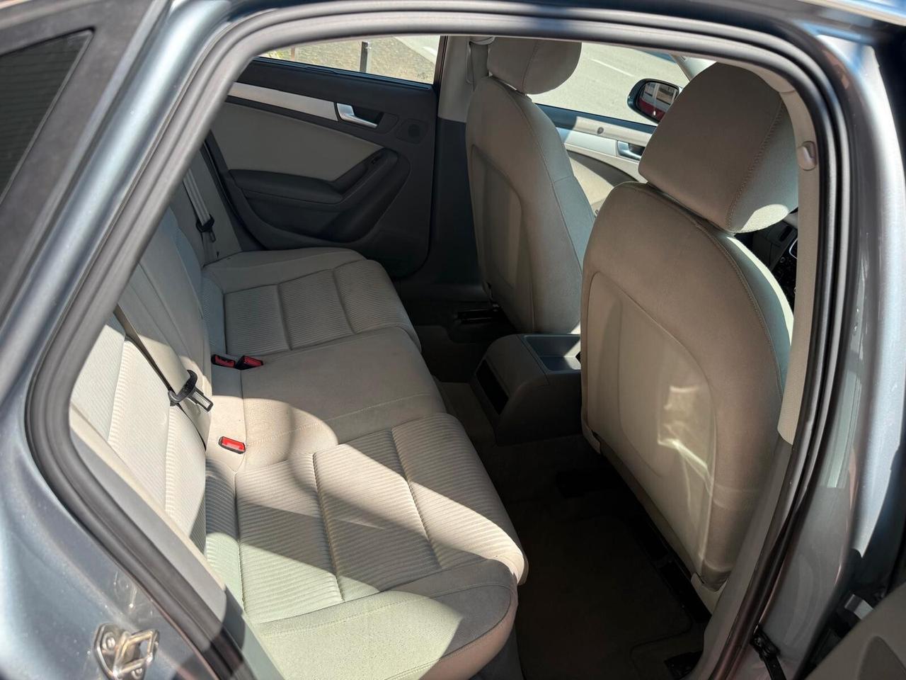 Audi A4 1.8 TFSI 120 CV Ambiente