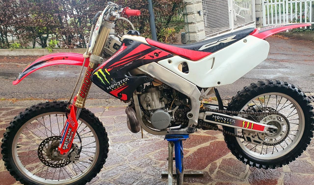Honda CR 250 2 TEMPI