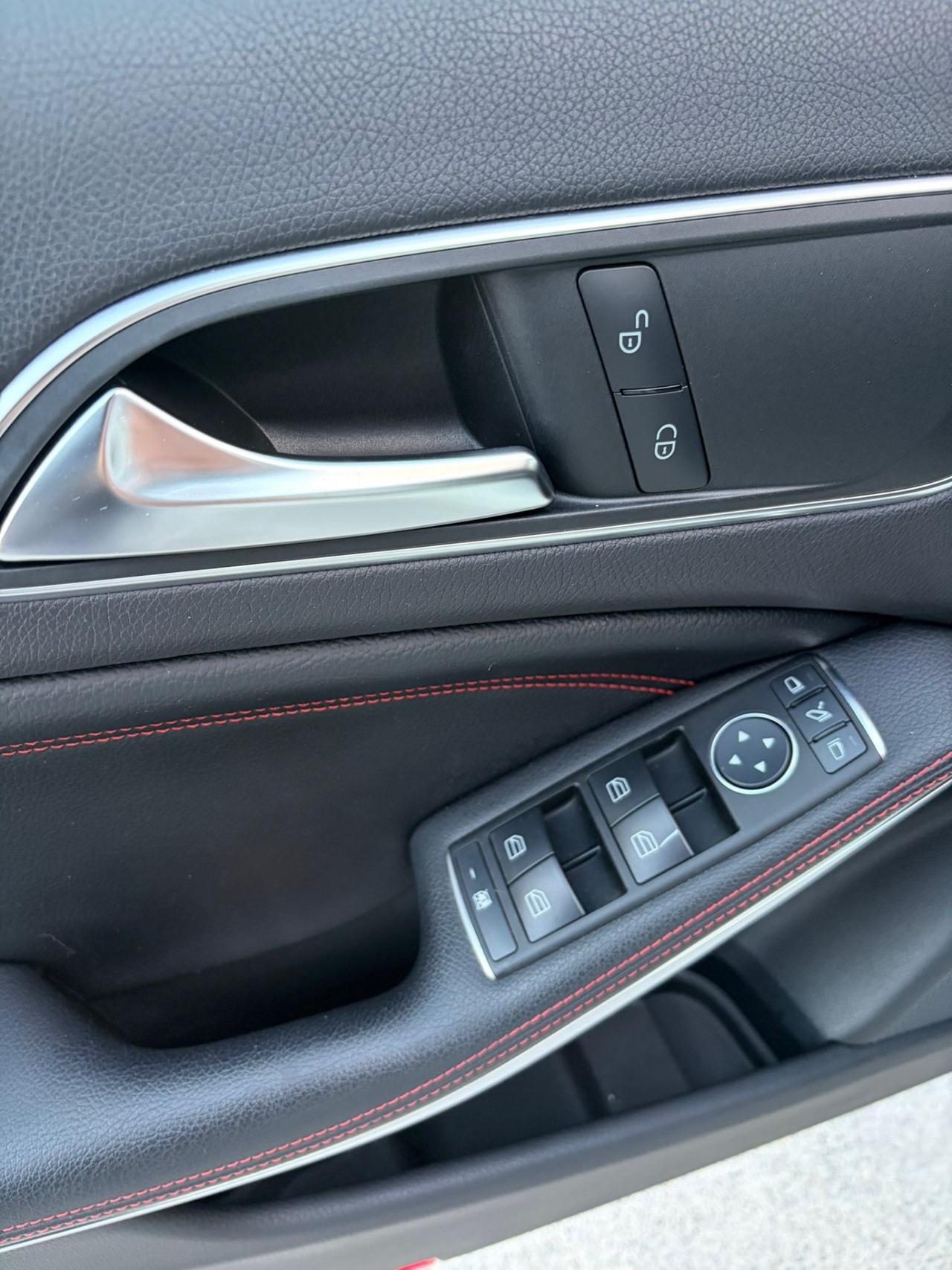 MERCEDES CLASSE A 200D motore Mercedes