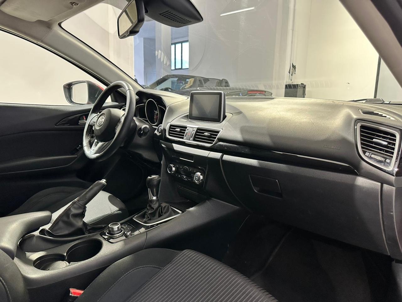 Mazda 3 Mazda3 1.5 Skyactiv-G Evolve