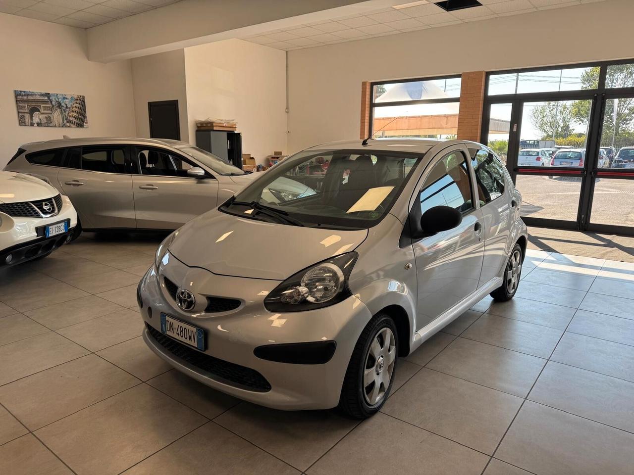 Toyota Aygo 1.0 VVT-i BENZ 68CV 5P UNIPRO 2008