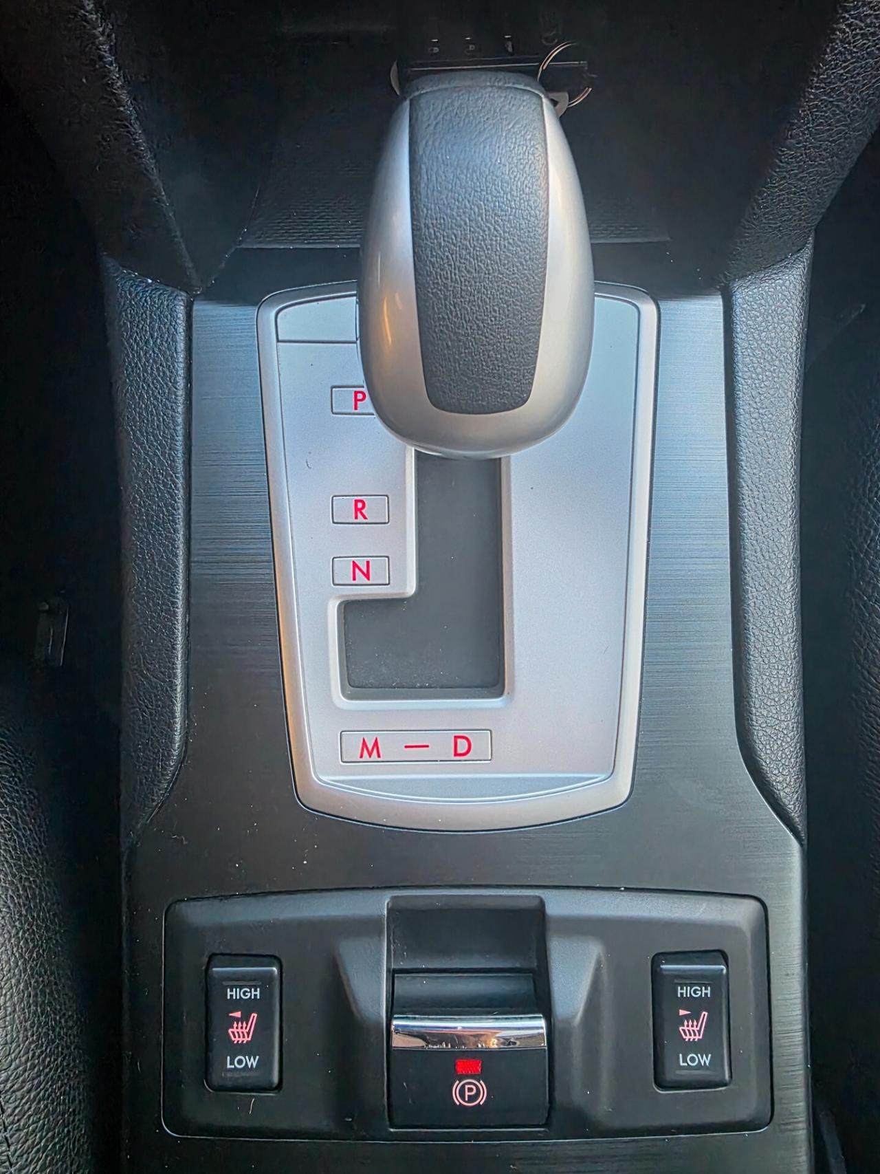 Subaru OUTBACK 2.0D CVT Trend Lineartronic