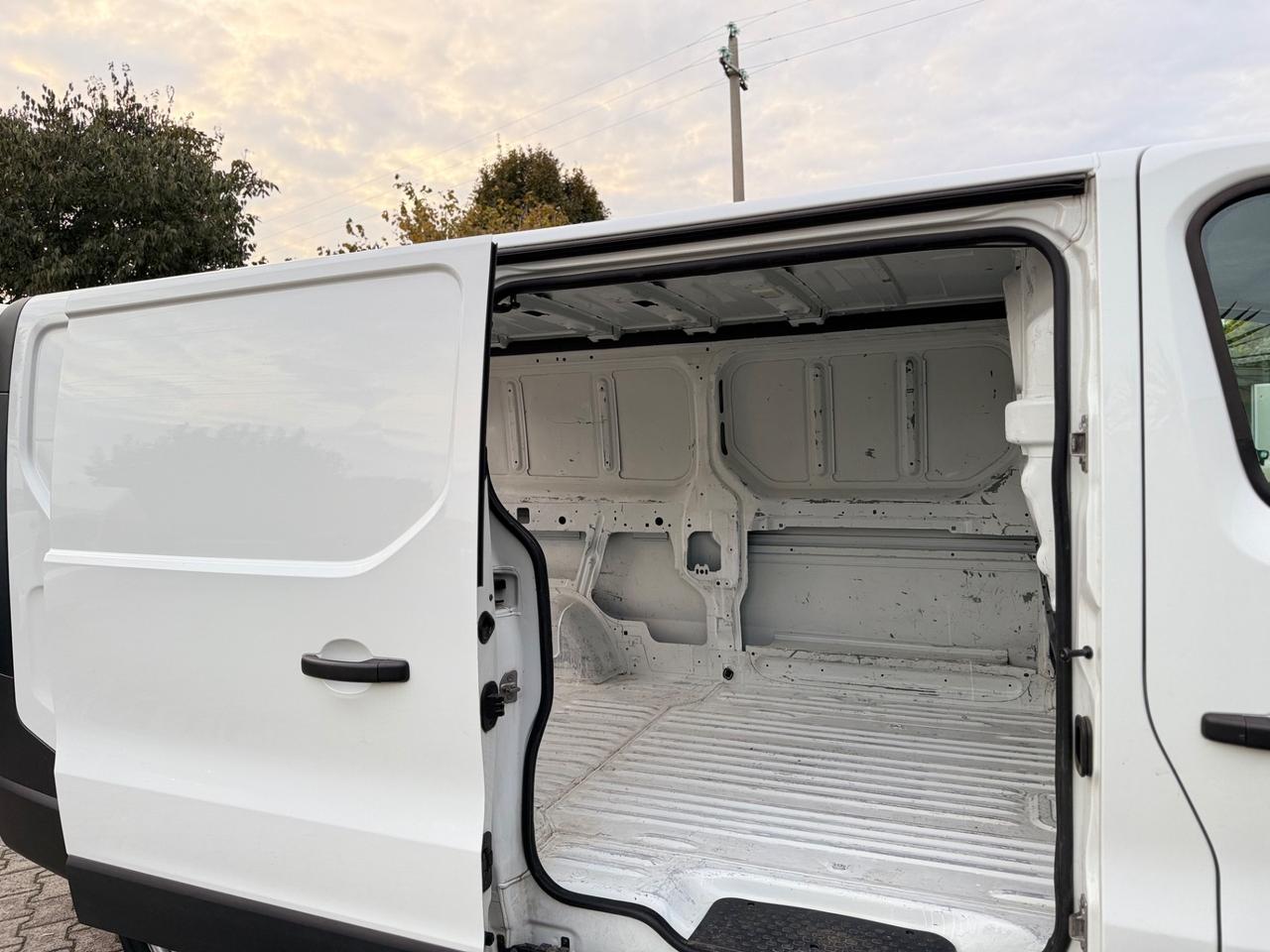 Renault Trafic 1.6 dCi 120CV 2018 EURO6B