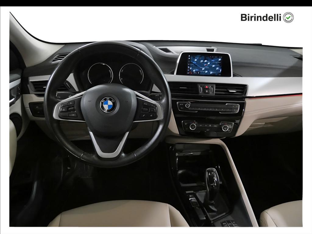 BMW X2 (F39) - X2 sDrive18d Business-X