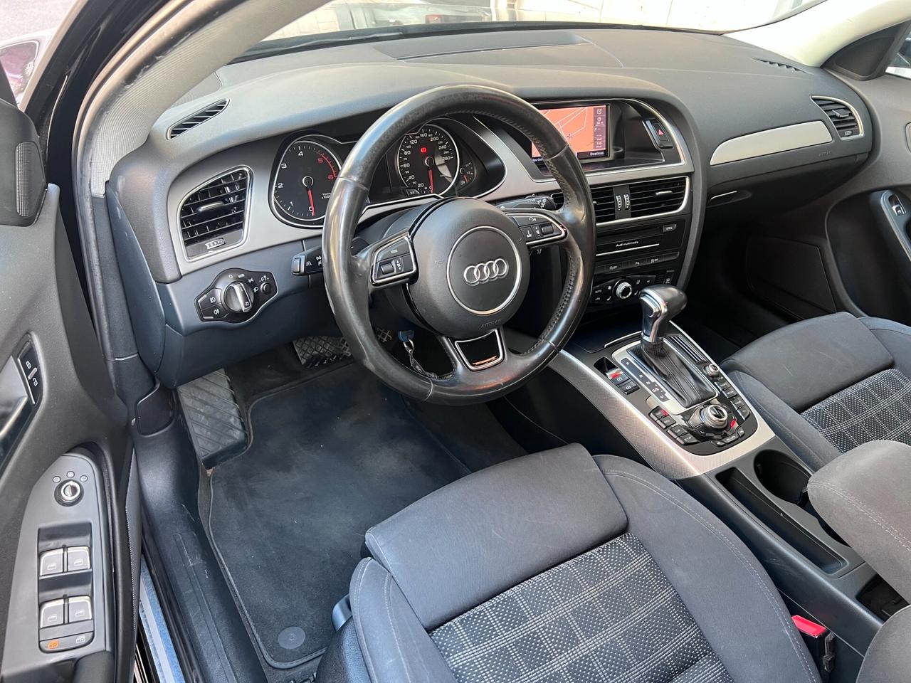 Audi A4 Avant 2.0 tdi Advanced 150cv multitronic LED/NAVI/PDC