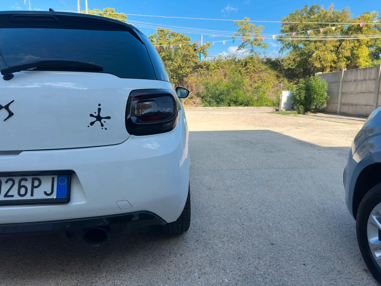 DS3 1.4 HDi 70 Just Black Full Optional