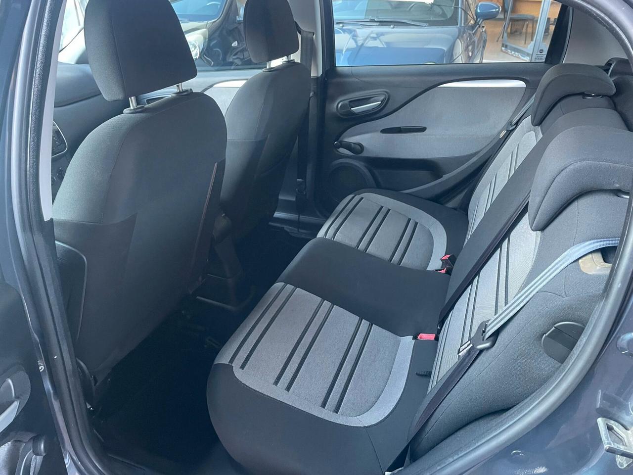 Fiat Punto Evo 1.3 Mjt 95 CV DPF 5 porte S&S Emotion