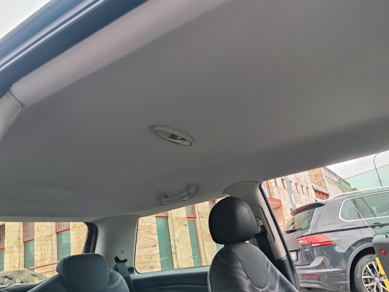 Mini 1.4 tdi One D de luxe