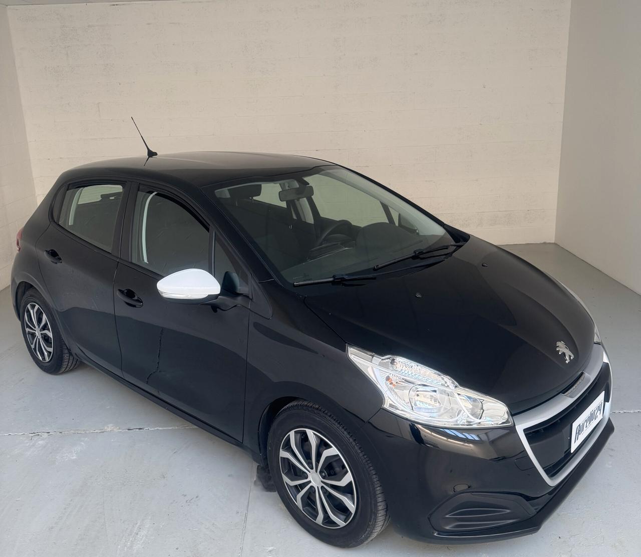 Peugeot 208 PureTech 68 5 LIKE NEOPATENTATO