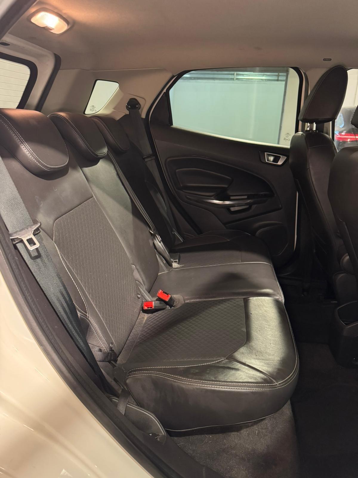 Ford ECOSPORT* Titanium*NEOPATENTATI*FULL FULL*AUTOMATICA