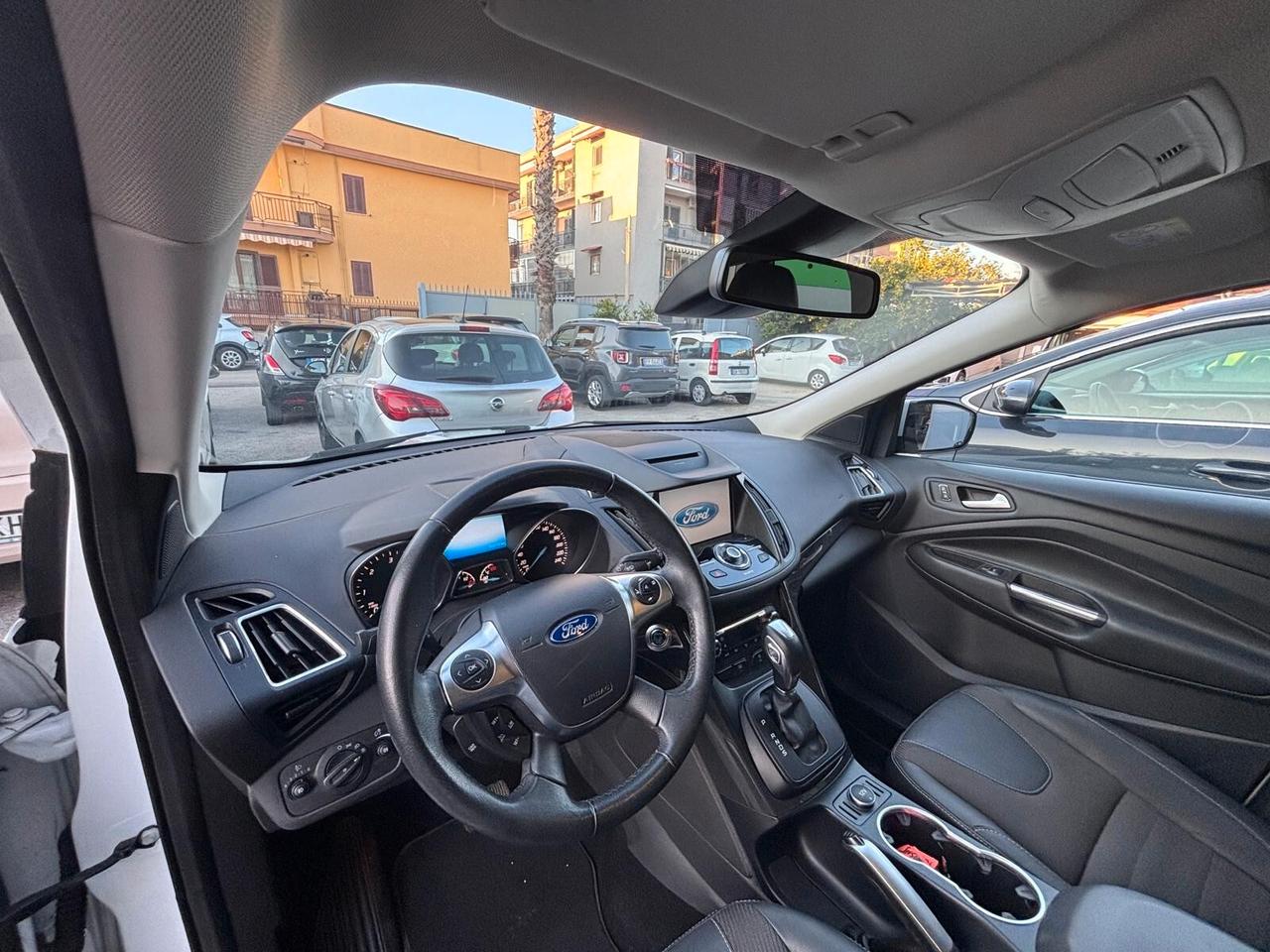 Ford Kuga 2.0 TDCI 150 CV S&S 4WD Powershift Titanium