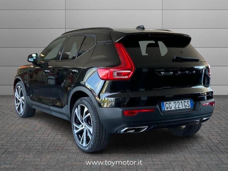 Volvo XC40 (2017-) D4 AWD Geartronic R-design