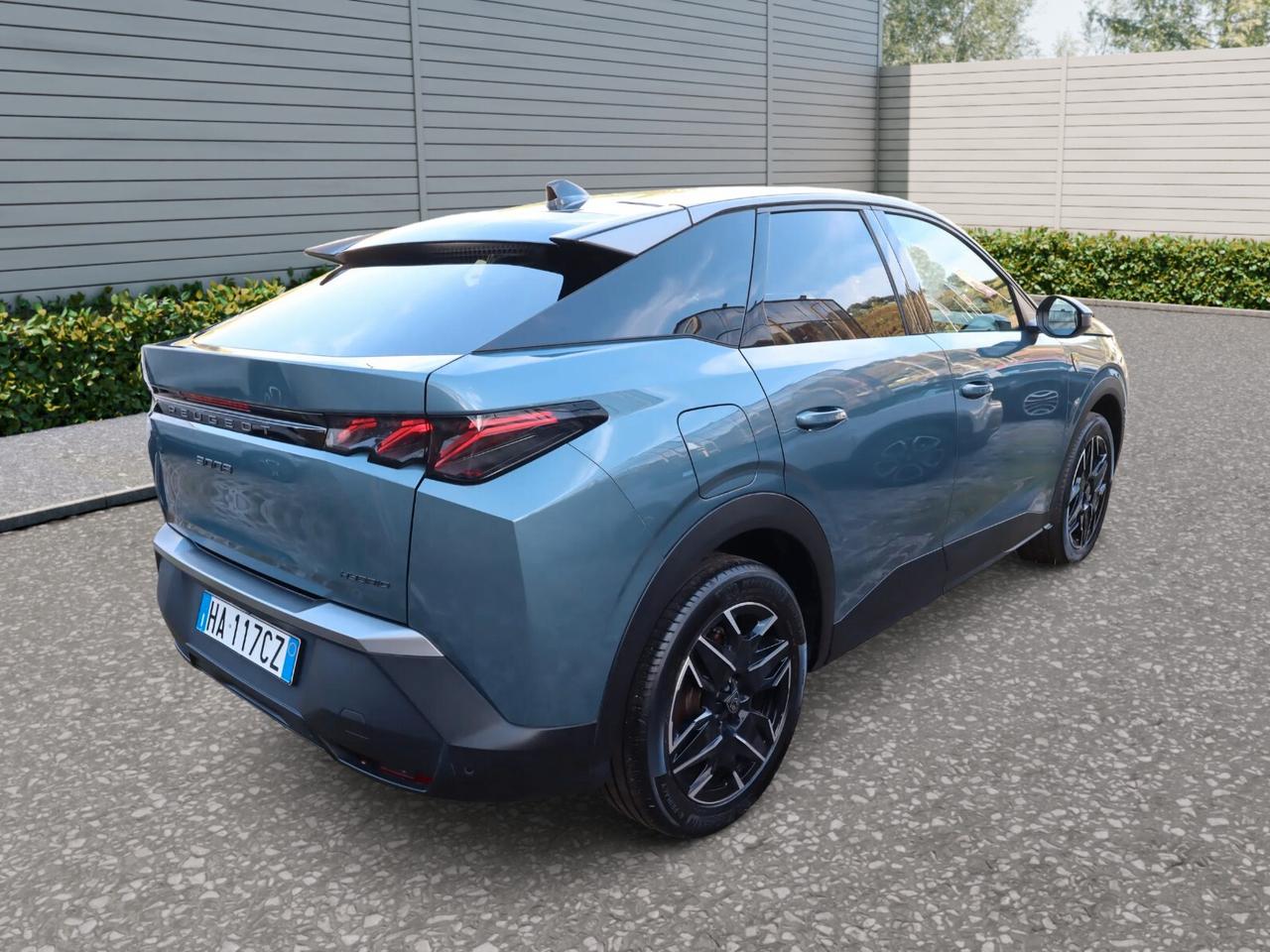 PEUGEOT Nuova 3008 1.2cc Hybrid 145cv E-DCS6 GT