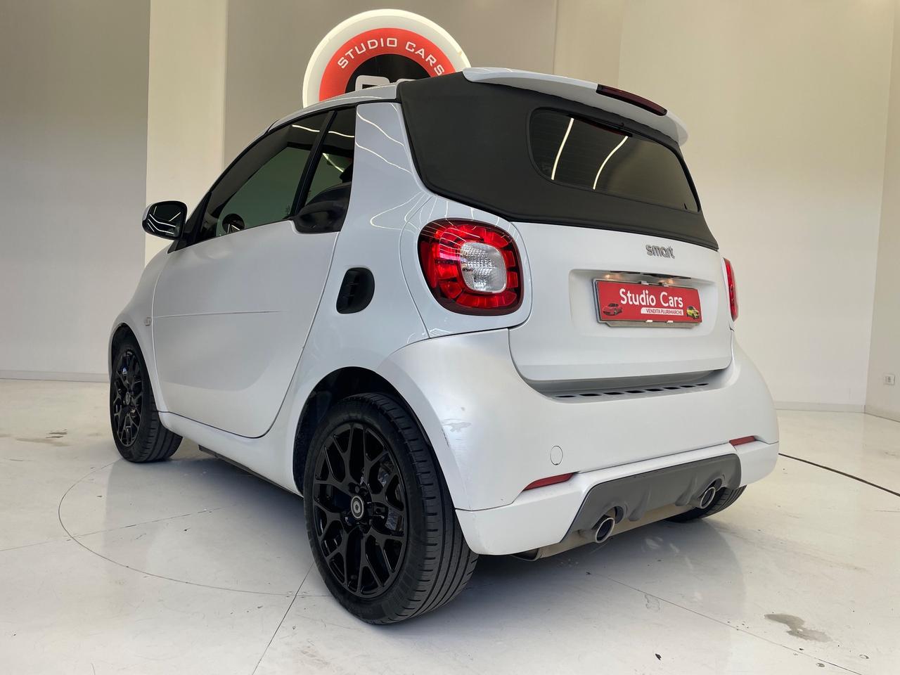 Smart ForTwo BRABUS 0.9 Turbo twinamic cabrio