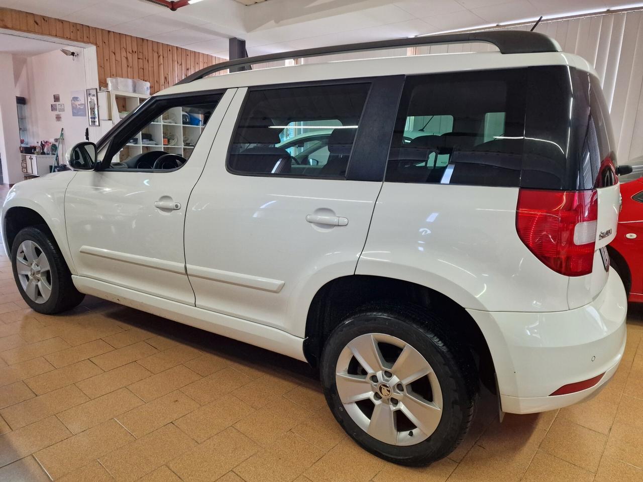 Skoda Yeti Outdoor 1.6 TDI CR 105 CV DSG , 135 mila chilometri