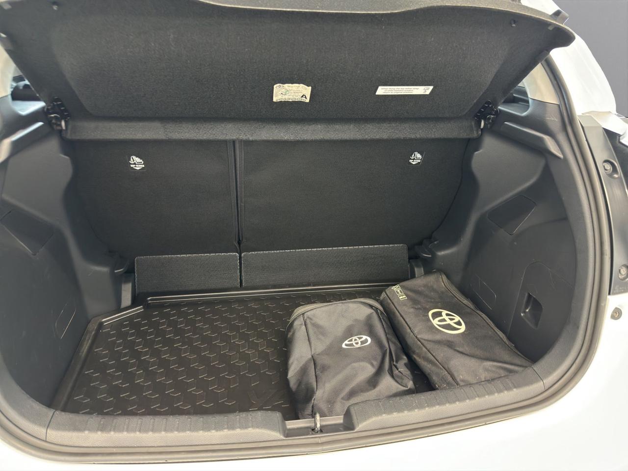 Toyota Yaris 1.5h Active
