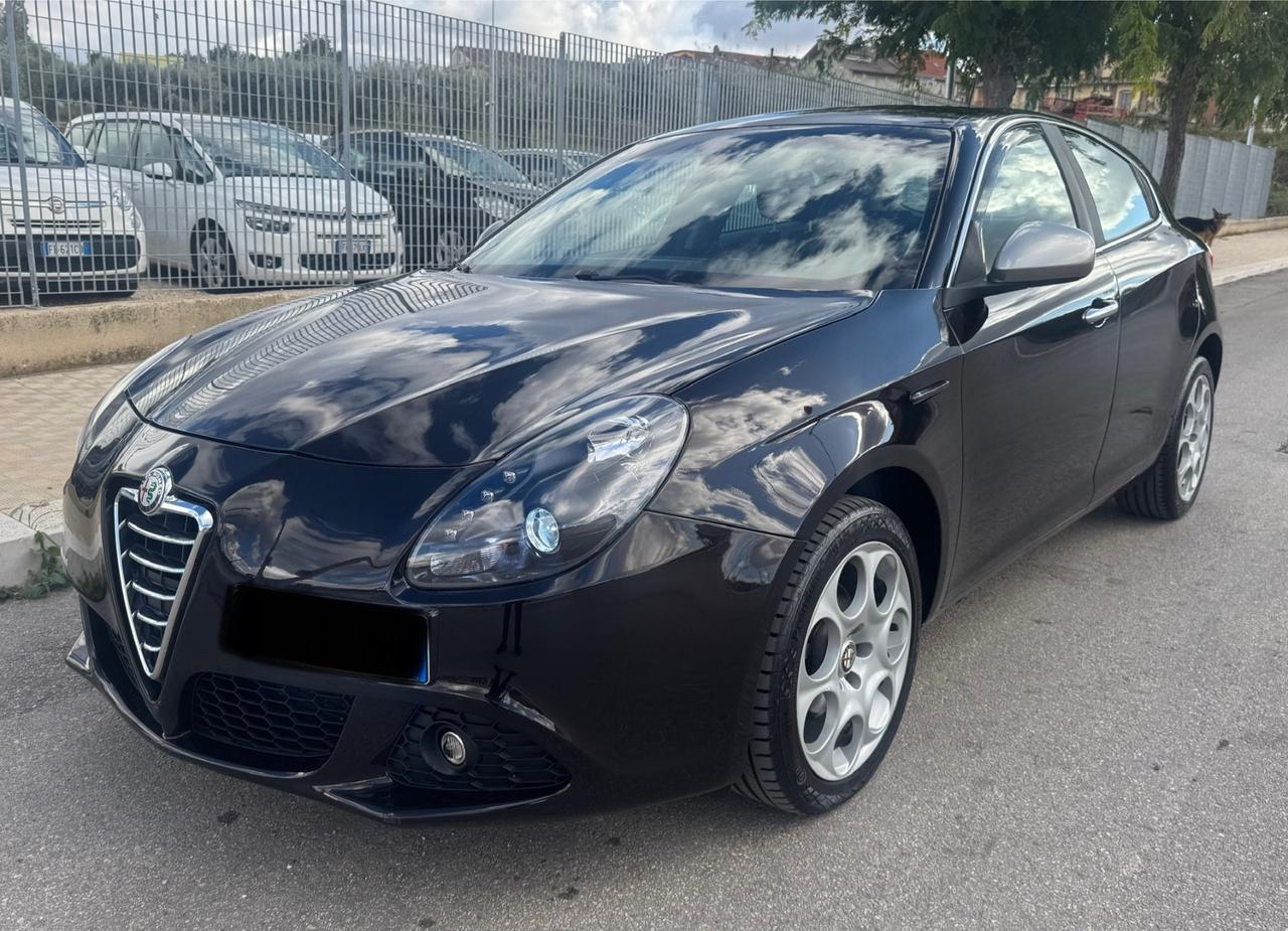 Alfa Romeo Giulietta 1.6 JTDm-2 105 CV Distinctive