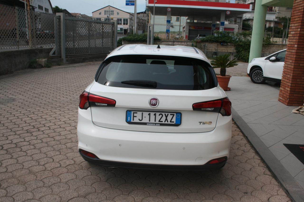 Fiat Tipo 1.3 Mjt S&S 95 cv 5 porte Lounge