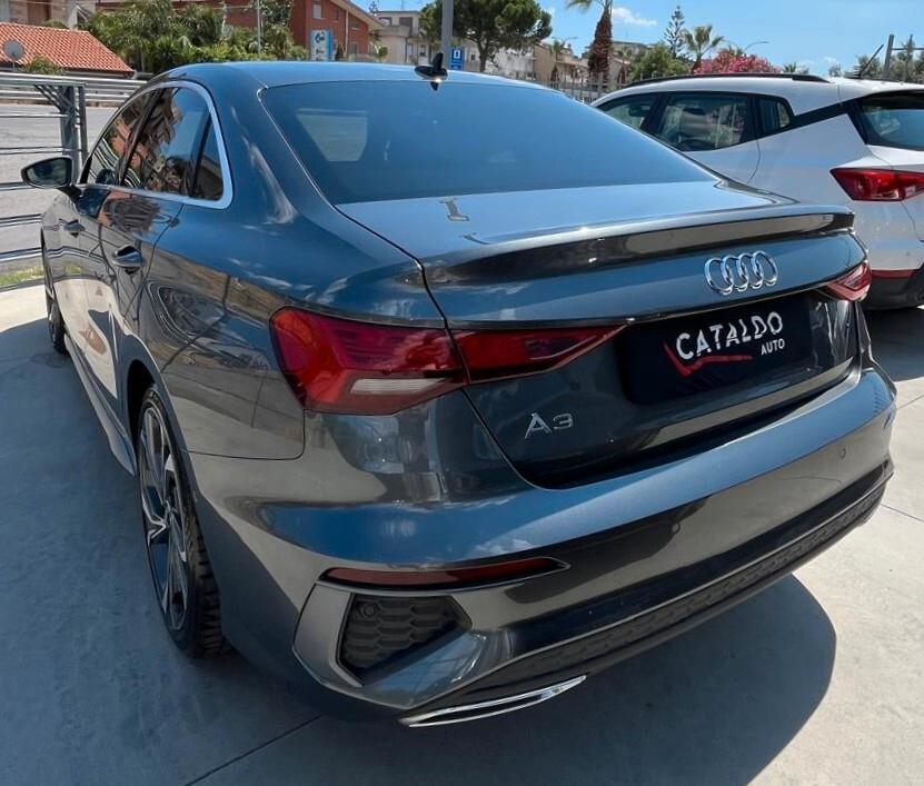 Audi A3 Sedan 35 TDI S tronic line edition