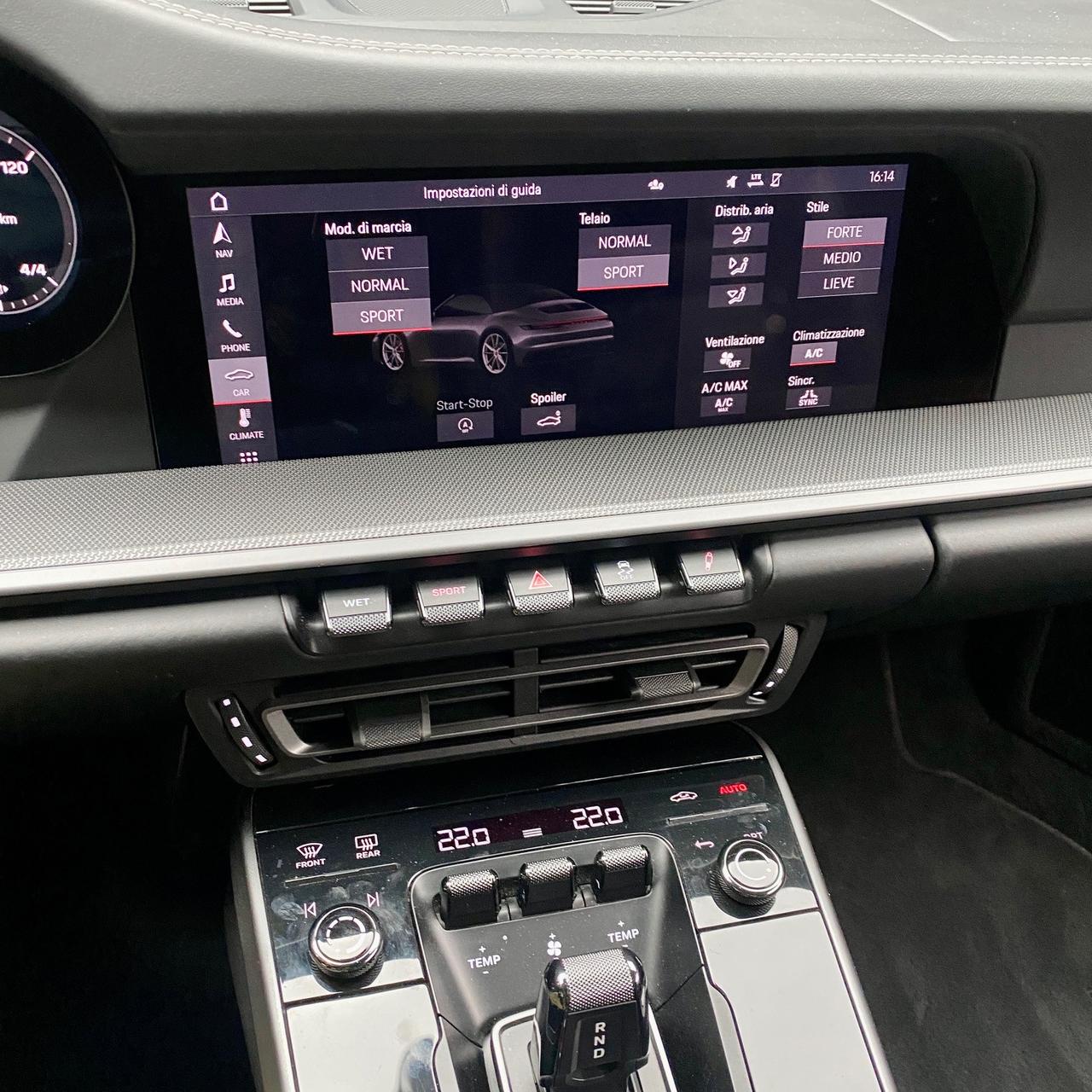 Porsche 992/911 Cabrio 3.0 Carrera auto