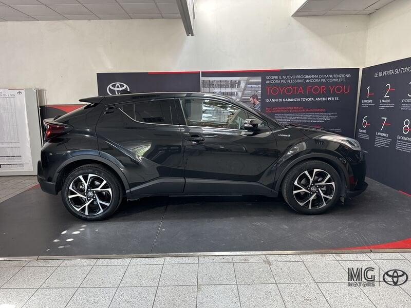 Toyota C-HR 1.8 Hybrid E-CVT Trend