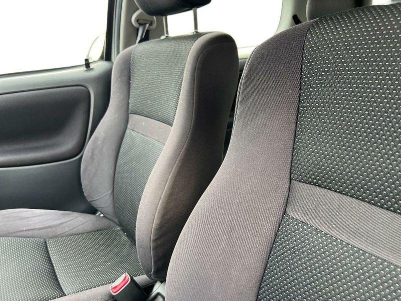 Toyota Yaris 1.5i 16V cat 3 porte T Sport