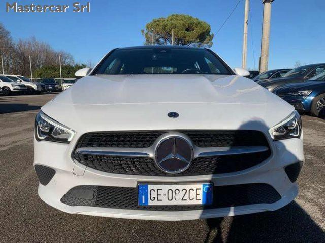 MERCEDES-BENZ CLA 180 CLA Shooting Brake 180 d TETTO d Business GE082CE