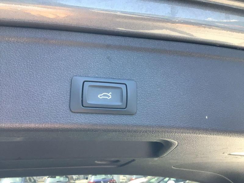 Audi A4 2.0 40 TFSI MHEV S Line Edition S Tronic