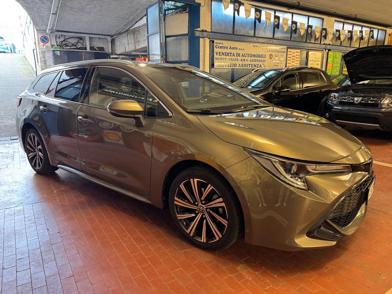 Toyota Corolla Touring Sports 1.8 Hybrid Business