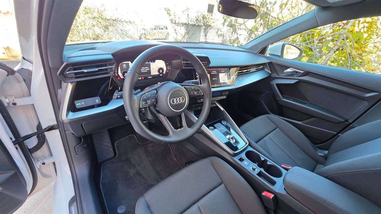 Audi A3 SPB 35 TDI S tronic line Edition