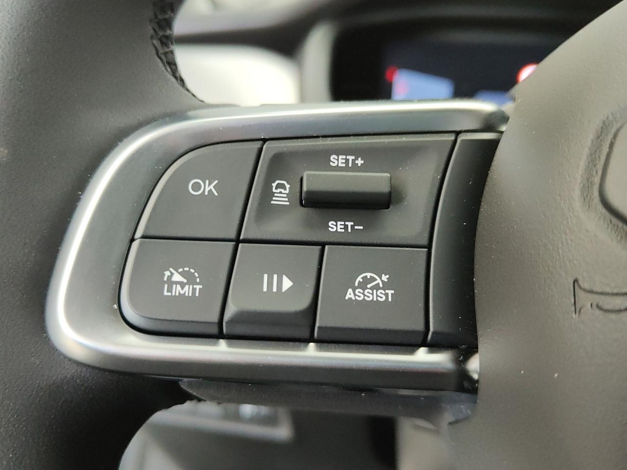JEEP Avenger AVENGER 1.2 MHEV 100CV ALTITUDE DCT